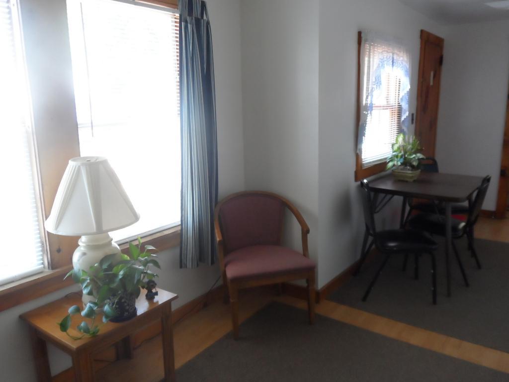 White Oak Motel & Cottages Holderness Стая снимка