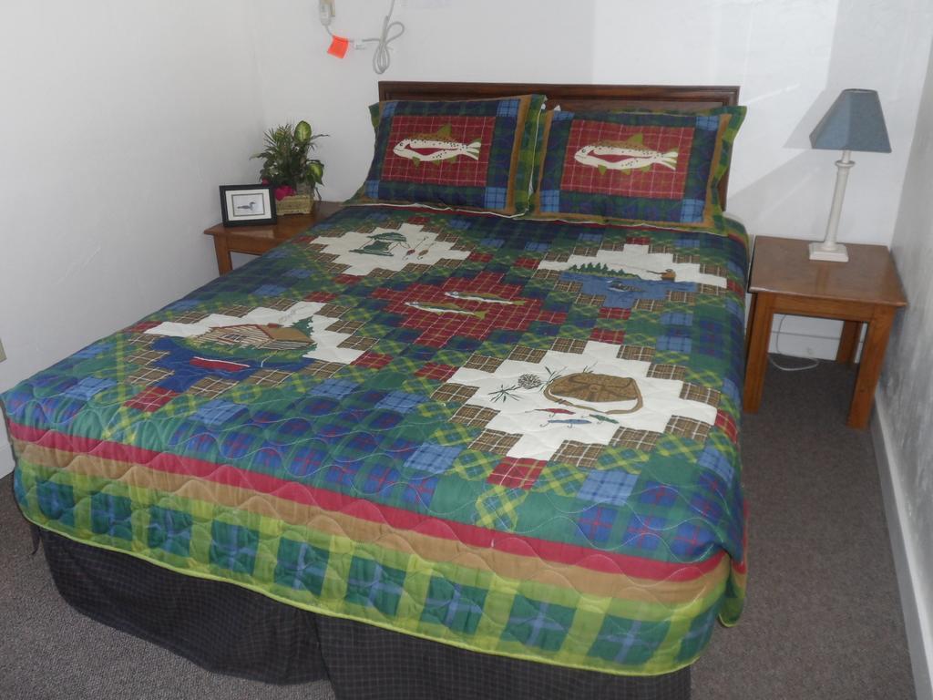 White Oak Motel & Cottages Holderness Стая снимка