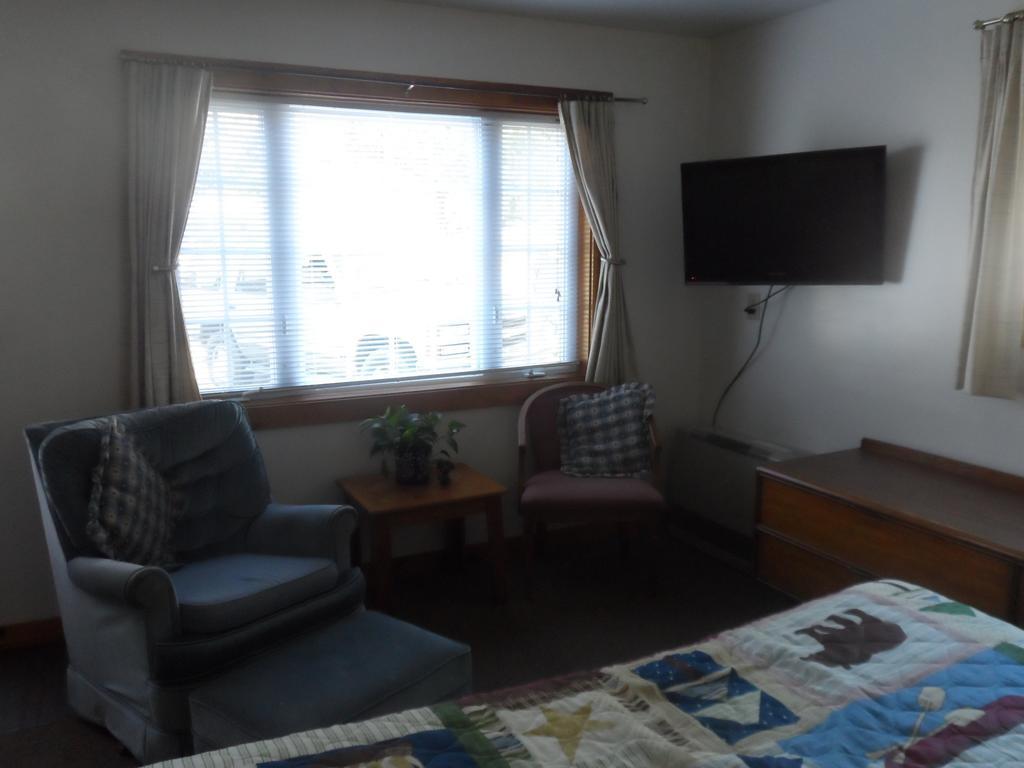 White Oak Motel & Cottages Holderness Стая снимка