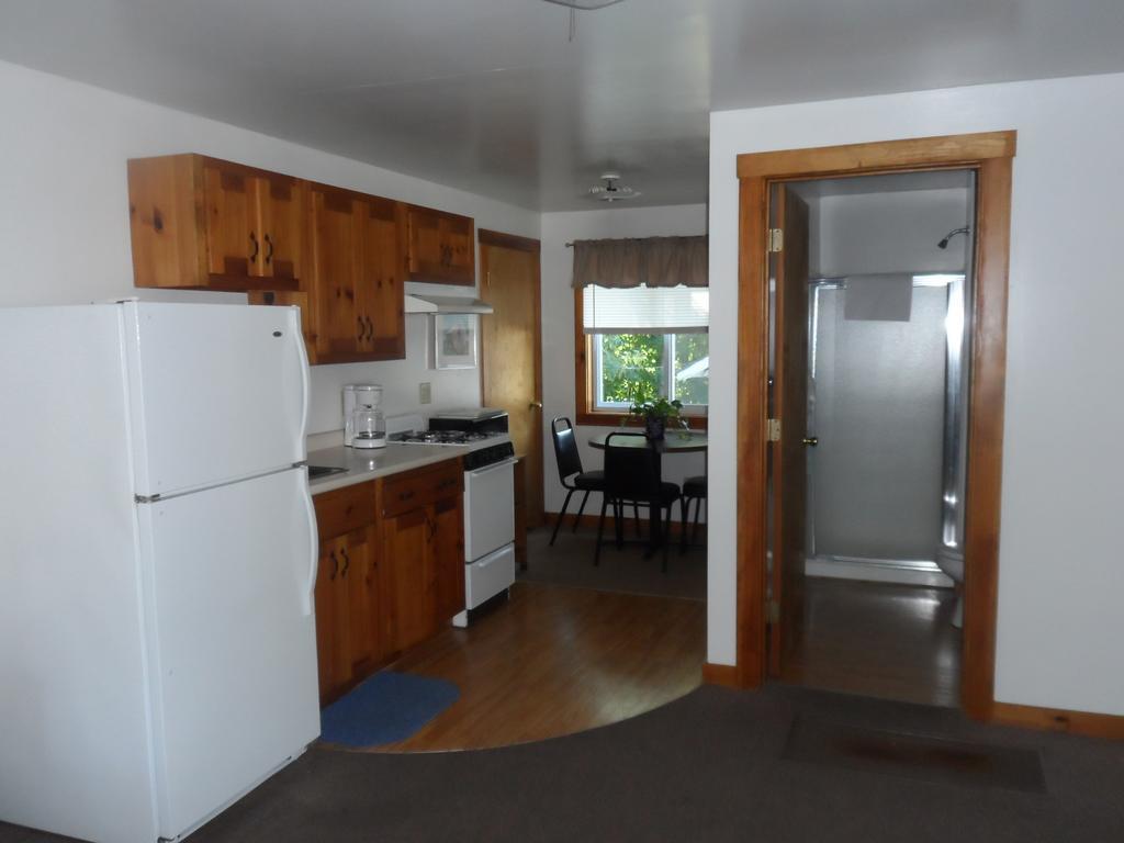 White Oak Motel & Cottages Holderness Стая снимка