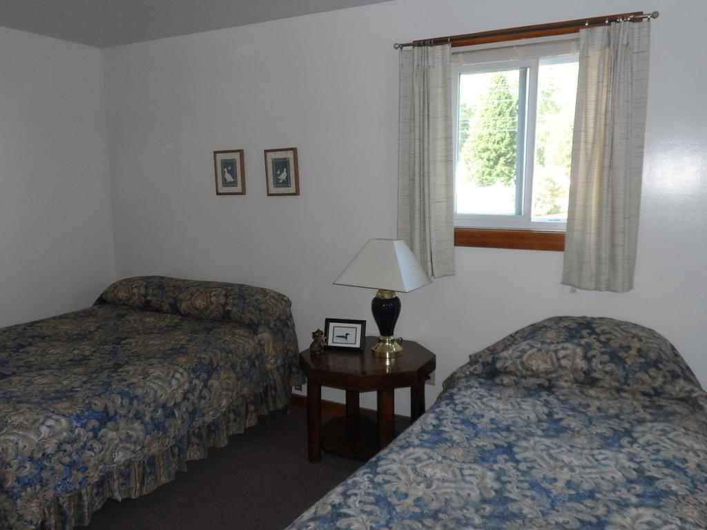 White Oak Motel & Cottages Holderness Стая снимка