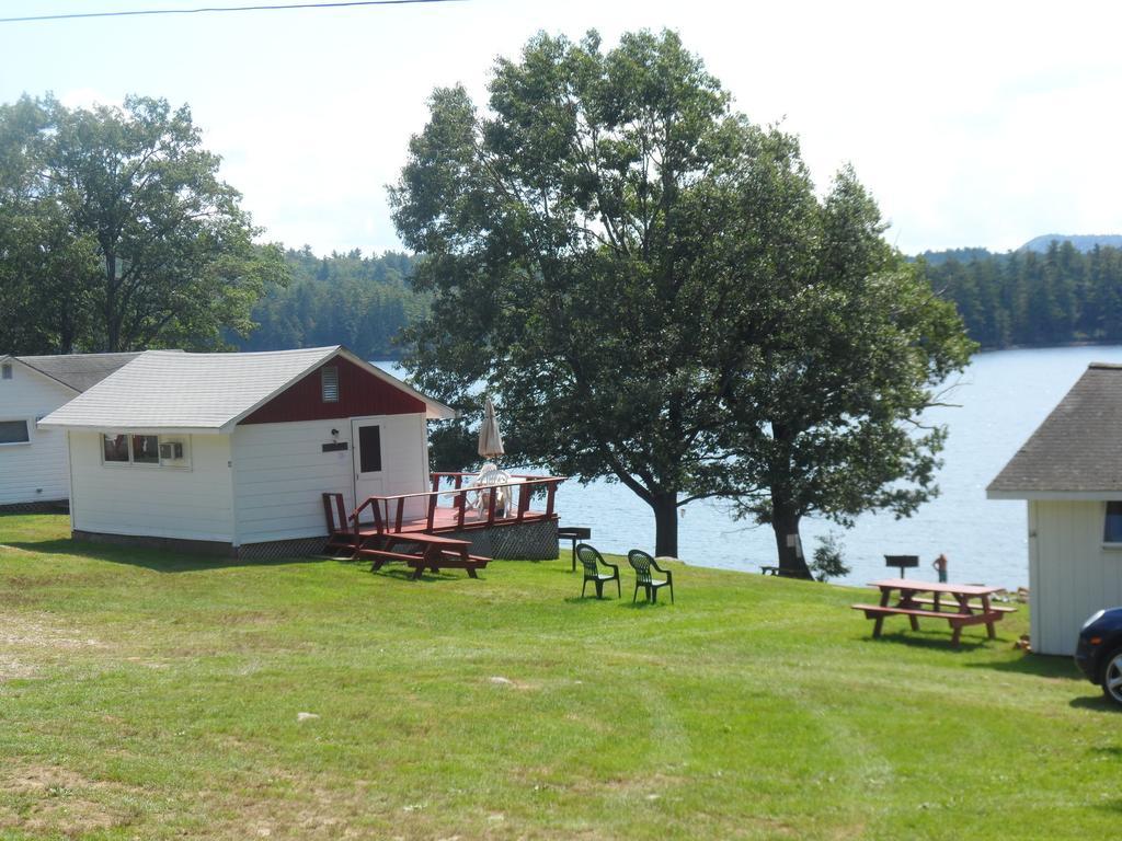 White Oak Motel & Cottages Holderness Стая снимка