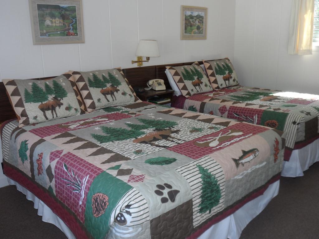 White Oak Motel & Cottages Holderness Стая снимка